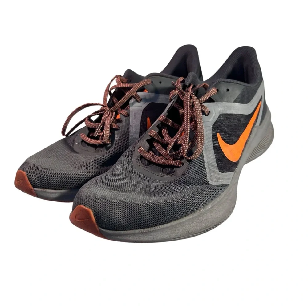 Nike Downshifter 10 Men’s Athletic Running Sneakers Black Iron Grey US 11.5 Used